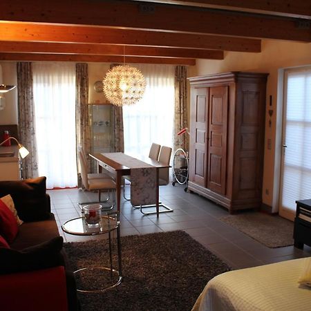 Le Coq Nientiedt Bed and Breakfast Rösrath Exteriör bild